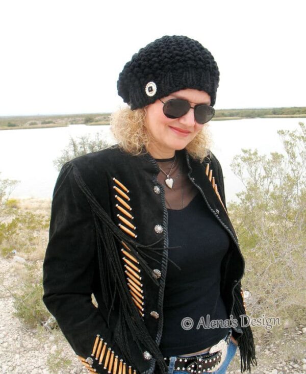 Knitted Women's Slouchy Hat-concho-black