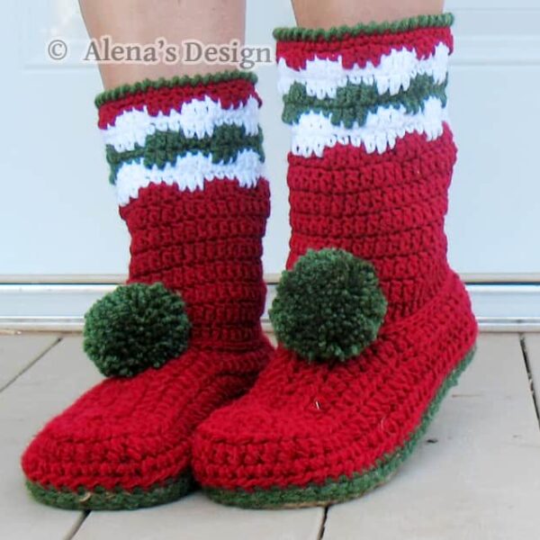 Women’s Christmas Boots with Pompoms