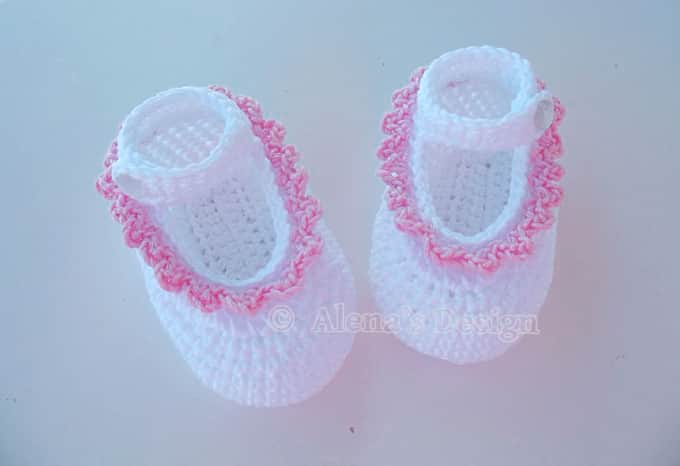 Gloria Baby Shoes Crochet Pattern 077 - Alena's Design