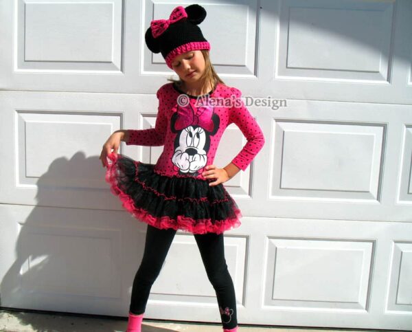 Minnie Mouse Hat - Crochet Pattern 100