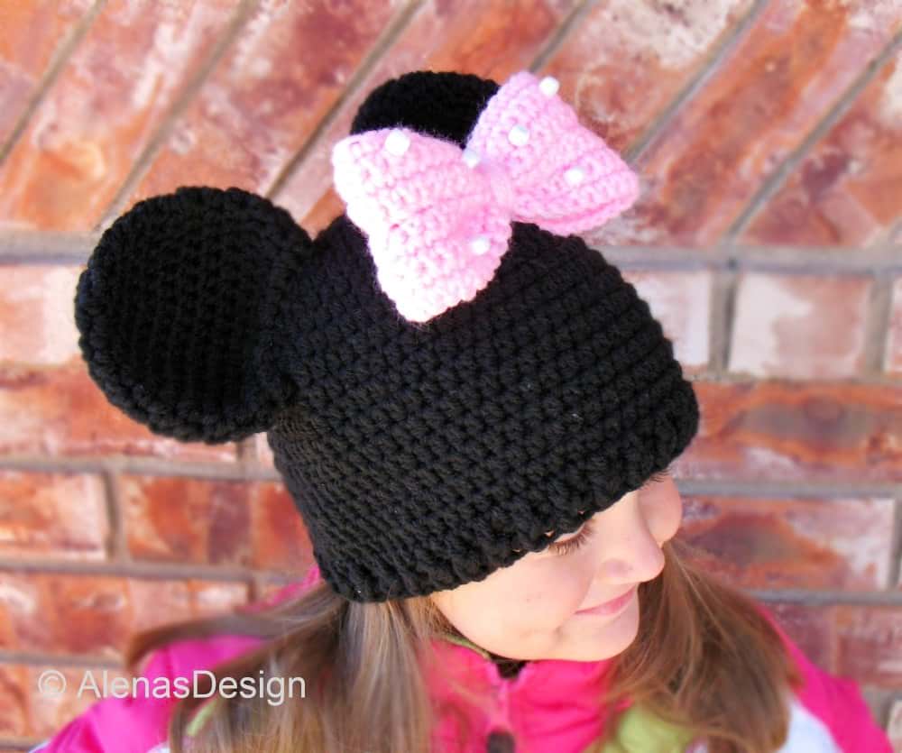 Minnie Mouse Hat with light pink bow_side