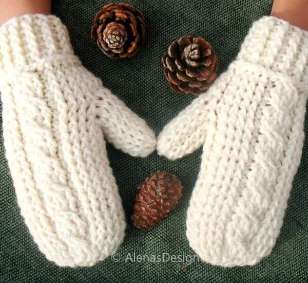 Brianna children's mittens crochet pattern 247