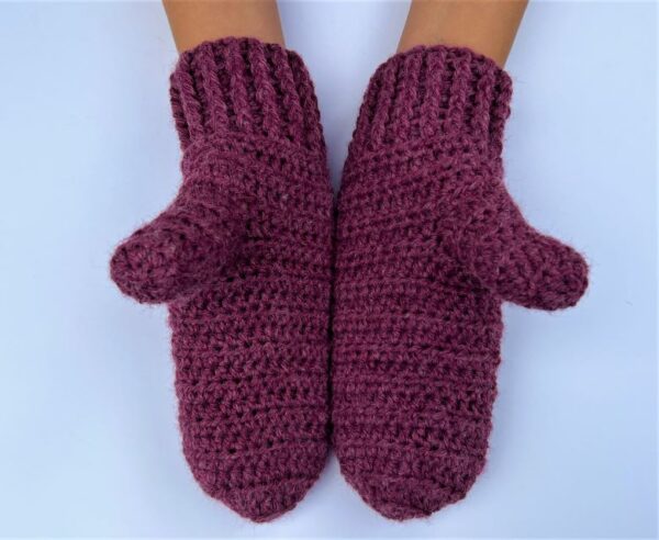 Crochet Adult Small Mittens in Rose Pink