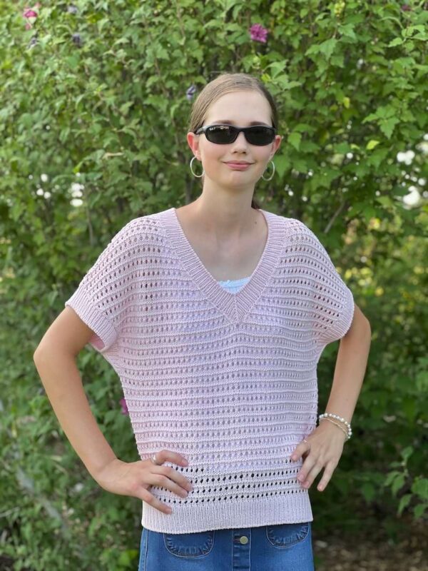 V-neck knit pink lace top (front)