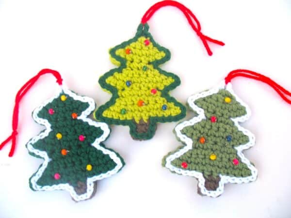 Christmas Tree Ornament Crochet Pattern 275