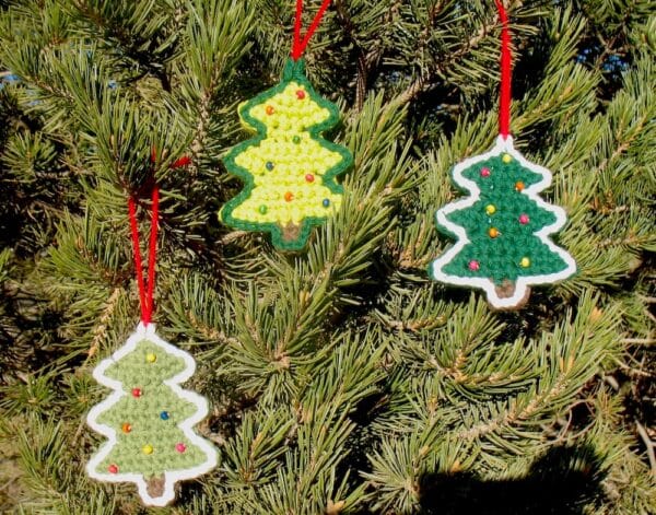 Christmas Tree Ornament Crochet Pattern 275