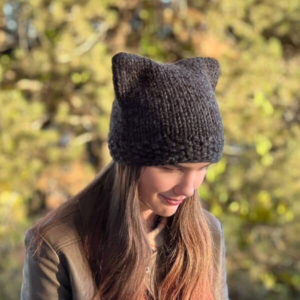 Knitted cat hat in charcoal